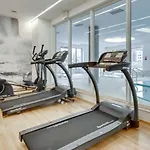 Comfortable Chmielna With Sauna By Renters 格但斯克