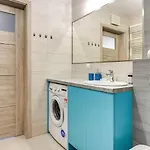 Comfortable Chmielna With Sauna By Renters Appart hôtel Gdańsk